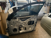 Oto Çıkma Parça / Audi / A4 / Kaporta & Karoser / Sağ Ön Kapı / Çıkma Parça 