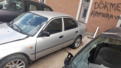 Oto Çıkma Parça / Toyota / Corolla / Oto Cam / Cam Krikosu / Çıkma Parça 