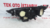 Oto Çıkma Parça / Renault / Megane / Far & Stop / Sağ Ön Far / Çıkma Parça 