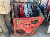 Oto Çıkma Parça / Mazda / 323 / Kaporta & Karoser / Sağ Arka Kapı / Çıkma Parça 