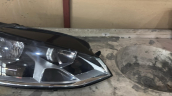 Oto Çıkma Parça / Volkswagen / Golf / Far & Stop / Sağ Ön Far / Çıkma Parça 