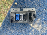 Oto Çıkma Parça / Renault / Scenic / Oto Cam / Cam Düğmesi / Çıkma Parça 