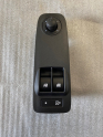 Fiat FİAT DUCATO 3 SOL ÖN CAM DÜĞMESİ 735487423