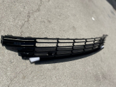 Oto Çıkma Parça / Volkswagen / VW CC / Tampon / Orta Izgara / Sıfır Parça 