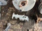Oto Çıkma Parça / Renault / R 9 / Fren / Fren Merkezi / Çıkma Parça 
