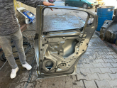 Oto Çıkma Parça / Toyota / C-HR Hybrid / Kaporta & Karoser / Sağ Arka Kapı / Çıkma Parça 