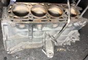 Mercedes E 200 - 190 E Çıkma Yarım Motor (m102-Kare Motor)