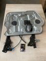 Oto Çıkma Parça / Nissan / Qashqai / Oto Cam / Cam Krikosu / Çıkma Parça 