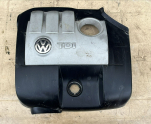 VOLKSWAGEN POLO MOTOR ÜST KAPAĞI
