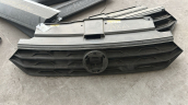 Volkswagen troc  17-20 Ön panjur