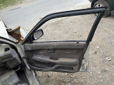 Oto Çıkma Parça / Toyota / Corona / Kaporta & Karoser / Sağ Ön Kapı / Çıkma Parça 