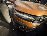 Dacia sandero 2025 model sağ ön far letli