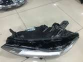 Oto Çıkma Parça / Volkswagen / Passat / Far & Stop / Sol Ön Far / Çıkma Parça 