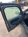 Oto Çıkma Parça / Renault / Clio / Kaporta & Karoser / Sol Ön Kapı / Çıkma Parça 