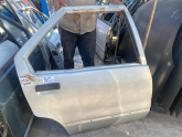 Oto Çıkma Parça / Renault / R 21 / Kaporta & Karoser / Sağ Arka Kapı / Çıkma Parça 