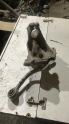 560912-10 2012-2018 bmw f30 sağ ön taşıyıcı