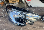 RENAULT CLİO 5 SAĞ FAR ORJİNAL HATASIZ DOLU
