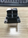 Oto Çıkma Parça / Hyundai / i20 / Oto Cam / Cam Düğmesi / Sıfır Parça 