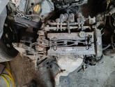 Focus 1 benzinli motor 1.6