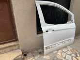 Oto Çıkma Parça / Ford / Tourneo Courier / Kaporta & Karoser / Sağ Ön Kapı / Çıkma Parça 