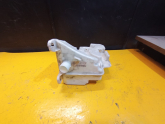 Oto Çıkma Parça / Volkswagen / Golf / Oto Cam / Su Bidonu / Çıkma Parça 
