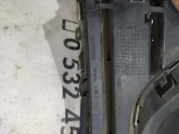 Oto Çıkma Parça / Volkswagen / Passat / Tampon / Sis Farı Çerçevesi / Çıkma Parça 