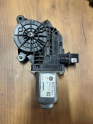 SEAT İBİZA 2009-2011 SAĞ ÖN CAM MOTORU 6R0 959 802B