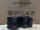 Oto Çıkma Parça / Volkswagen / T Roc / Cam / Cam Düğmesi / Sıfır Parça 
