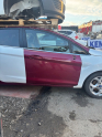 FORD FIESTA SAĞ ÖN KAPI KIRIMIZI RENK ORJİNAL