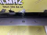 TESLA MODEL Y YENİ BAGAJ KAMERA BUTON DAHİL ORJİNAL 2010191-00-B