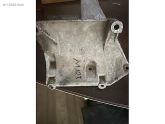 Oto Çıkma Parça / Mercedes / 200 / Motor / Takozu & Kulağı / Çıkma Parça 