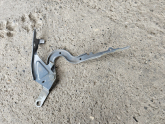 Oto Çıkma Parça / Opel / Corsa / Kaporta & Karoser / Kaput Menteşesi / Çıkma Parça 