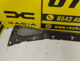 Oto Çıkma Parça / Renault / Clio / Oto Cam / Ön Cam Izgarası / Çıkma Parça 