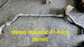 NİSSAN SKAYSTAR 4*4 VİRAJ DEMİRİ                     (XS1206S25)