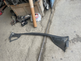 Peugeot 307 ön cam ızgarası orijinal