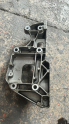 Oto Çıkma Parça / Volkswagen / Passat / Motor / Takozu & Kulağı / Çıkma Parça 