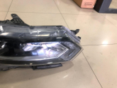 Oto Çıkma Parça / Nissan / Qashqai / Far & Stop / Sağ Ön Far / Çıkma Parça 