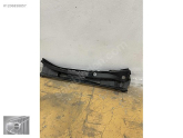 Oto Çıkma Parça / Toyota / Corolla / Oto Cam / Ön Cam Izgarası / Çıkma Parça 
