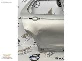 Oto Çıkma Parça / Land Rover / Discovery / Kaporta & Karoser / Sağ Arka Kapı / Çıkma Parça 
