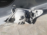 Oto Çıkma Parça / Toyota / Hilux / Far & Stop / Sağ Ön Far / Çıkma Parça 