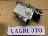 Oto Çıkma Parça / Volkswagen / Passat / Motor / Emme Manifoldu / Çıkma Parça 