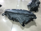 Oto Çıkma Parça / Skoda / Superb / Far & Stop / Sağ Ön Far / Çıkma Parça 