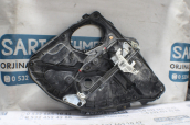Oto Çıkma Parça / Ford / Fiesta / Oto Cam / Cam Krikosu / Çıkma Parça 