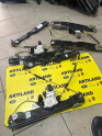 Land Rover Velar cam motru