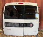 FİAT DOBLO BAGAJ KAPAKLARI DOLU MONTECAR