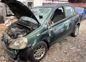 Oto Çıkma Parça / Toyota / Yaris / Oto Cam / Kapı Camları / Çıkma Parça 