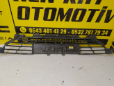 Oto Çıkma Parça / Renault / Megane / Tampon / Orta Izgara / Çıkma Parça 