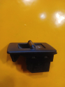 Oto Çıkma Parça / Volkswagen / Beetle / Oto Cam / Cam Düğmesi / Çıkma Parça 