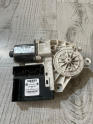 VOLKSWAGEN CADDY CAM MOTORU SAĞ ÖN ÇIKMA ORJİNAL 2K5 959 702