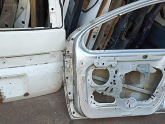 Oto Çıkma Parça / Peugeot / 207 / Kaporta & Karoser / Sağ Ön Kapı / Çıkma Parça 
